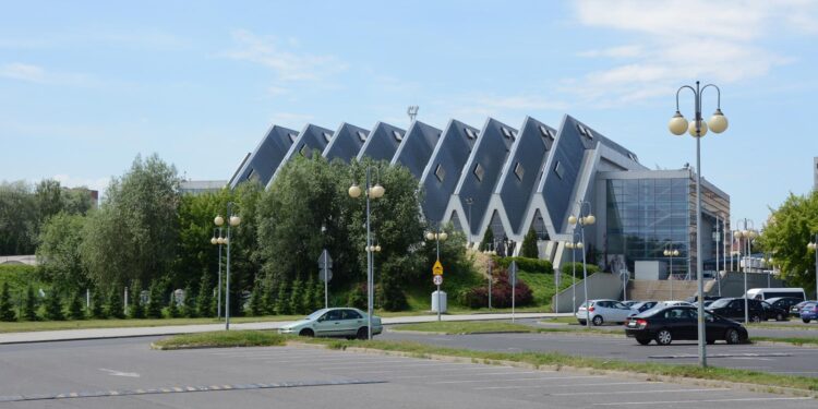 Region: Przygotowania do szczepień masowych.