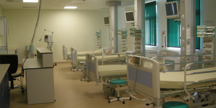 Region: Szpital tymczasowy zapełniony.