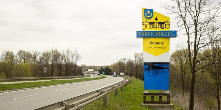 Tarnobrzeg. Nowe witacze.