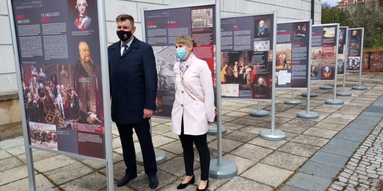 Sandomierz: Historia i muzealne przedsięwzięcie połaczyło Wilno i Sandomierz.