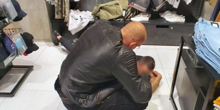 Tarnobrzeg, Stalowa Wola. Po służbie zatrzymał złodzieja.