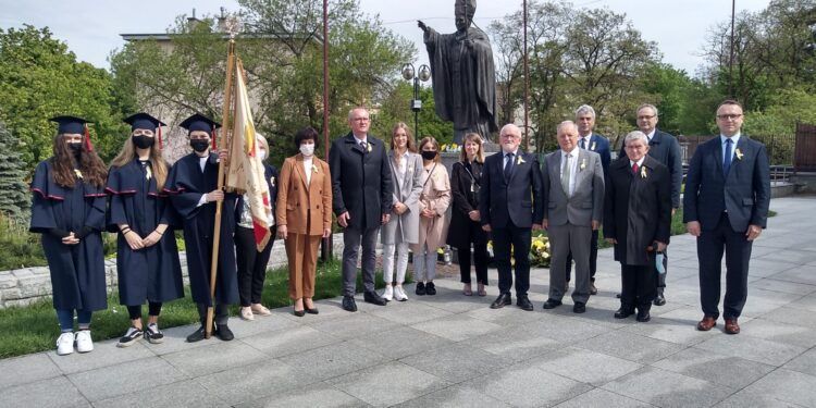 Mielec: Pamiętają o Janie Pawle  II