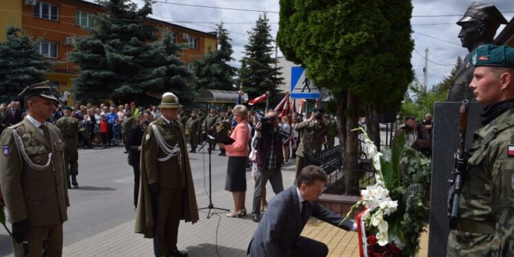 Mielec: Skromnie ale pamięcią o generale Sikorskim !