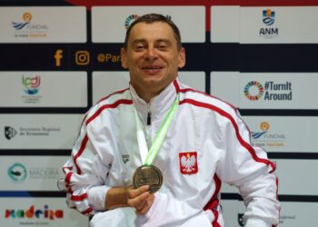 Sport. Pływanie. Jacek Czech z kolejnym medalem