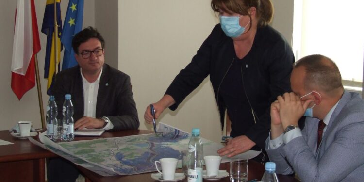Tarnobrzeg. W starostwie rozmawiali o mapach zagrożenia powodziowego