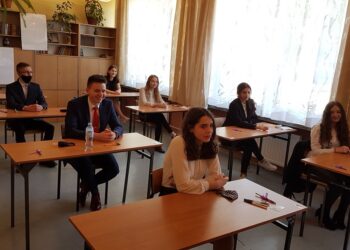 Tarnobrzeg. Rozpoczęli egzamin dojrzałości.