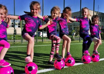 Mielec: Futbol także dla dziewczynek.