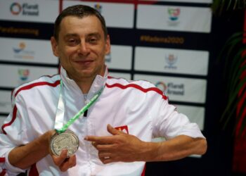 Sport. Pływanie: Jacek Czech z kolejnym srebrem na Mistrzostwach Europy
