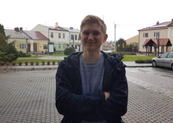 Stefan Ślęzak chce pomagać. Licealista wkrótce wyrusza do Afryki.