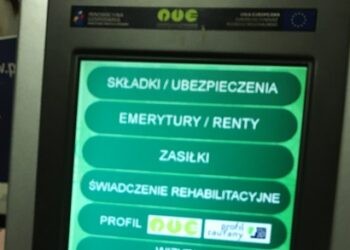 Podkarpacie. Świadczenia z ZUS na konto.
