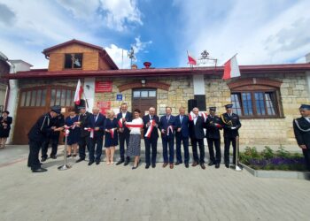 Zawichost: Oficjalne otwarcie zabytkowej remizy po remoncie. (FOTOGALERIA)