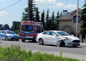 Tarnobrzeg: Ruch wahadłowy na alei Warszawskiej.