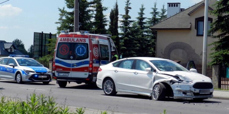 Tarnobrzeg: Ruch wahadłowy na alei Warszawskiej.