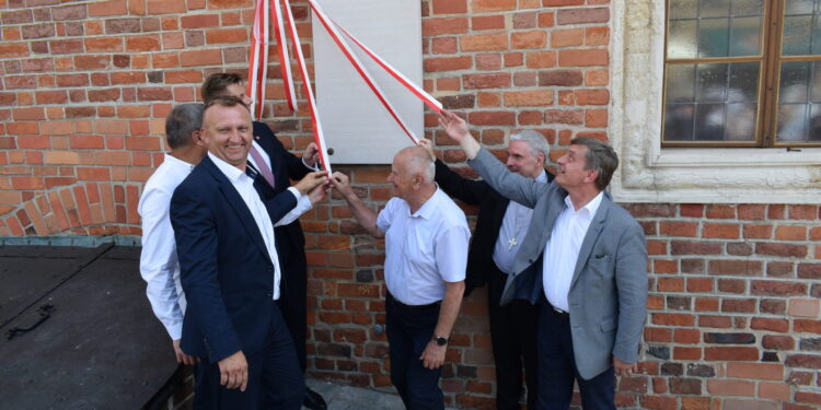 Sandomierz: Wojewódzka inauguracja sezonu turystycznego.