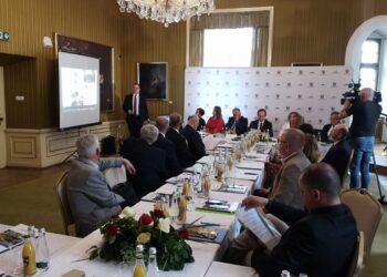 Baranów Sandomierski. Rozmawiali o promocji Kultury Lasowiackiej