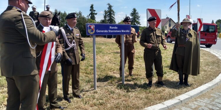 Mielec:   Jesteśmy dumni, że noszą ich Imiona.