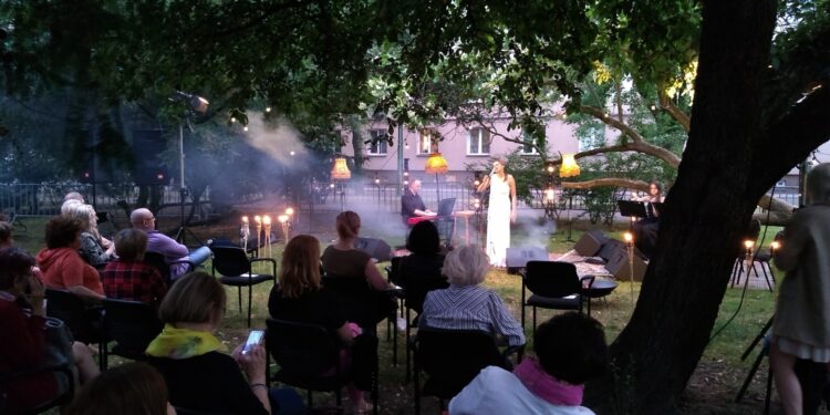 Mielec:  „Od nocy do nocy”