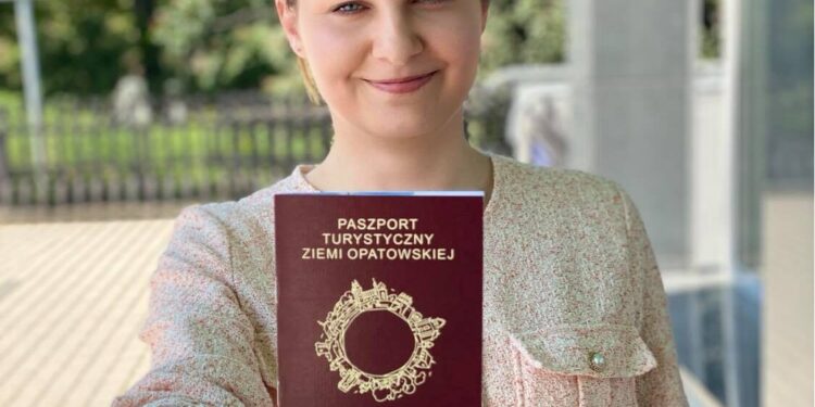 Opatów: Paszportem promują ziemię opatowską