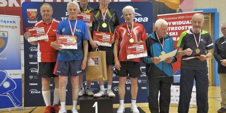 Tarnobrzeg. Dwa medale dla Janusza Malarza.