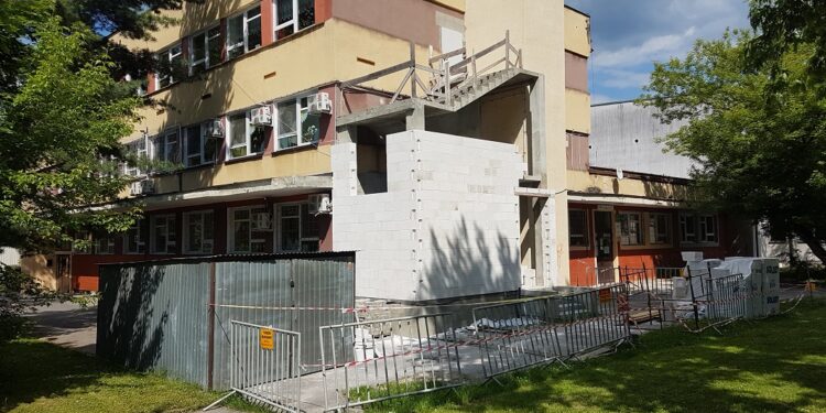 Tarnobrzeg. Są pieniądze na klatkę schodową.