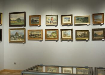 Tarnobrzeg. Wystawa prac tarnobrzeskiego malarza Ryszarda Mrozowskiego.