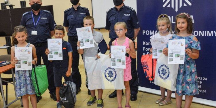 Stalowa Wola: Bezpieczeństwo oczami pierwszoklasisty