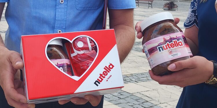 Sandomierz: Miasto w słodkiej kampanii.