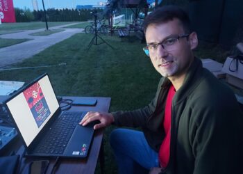 Samborzec: Filmy w plenerze.