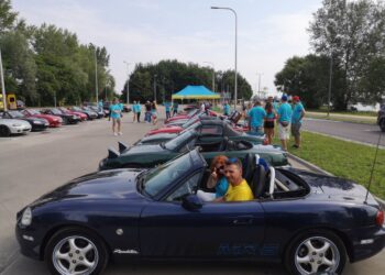 Tarnobrzeg. W weekend Mazdy MX-5 opanowały miasto
