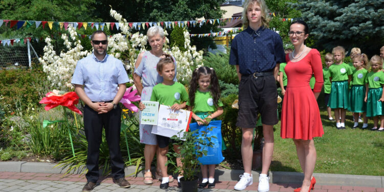 Stalowa Wola: Konkurs na Drzewo Roku 2021 rozstrzygnięty