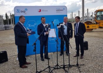 Tarnobrzeg. Nowa hala produkcyjna powstaje w TSSE. Jest inwestor.