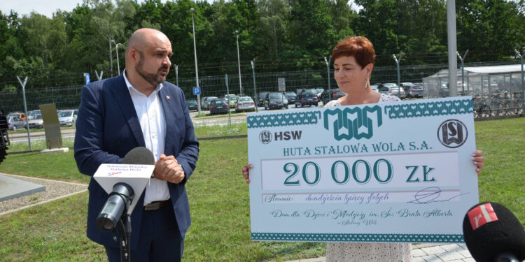 Stalowa Wola: Wsparcie dla Ochronki na remont dachu