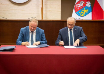 Stalowa Wola: Filia KUL z grantem od marszałka na zakup analizatora dla Dietetyki