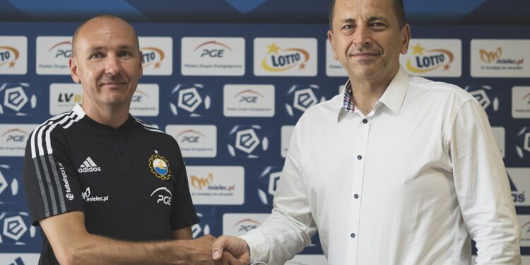 Mielec: Adam Majewski nowym trenerem PGE FKS Stal Mielec.