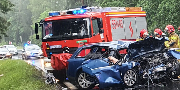 Stalowa Wola: Wiceminister Marcin Warchoł chce nadzoru Prokuratora Generalnego nad sprawą tragicznego wypadku w Stalowej Woli