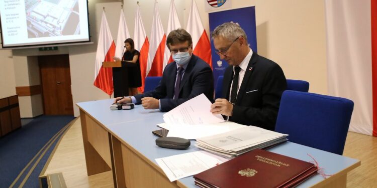 Staszów. Ze szpitala tymczasowego do szpitala powiatowego