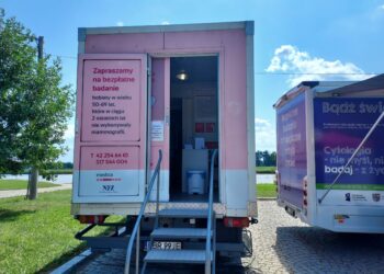 Sandomierz: Cytomammobus 4 sierpnia na bulwarze Piłsudskiego.