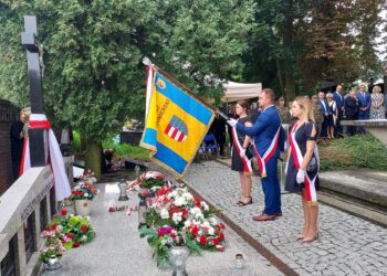 Sandomierz: Sztafeta pokoleń trwa.