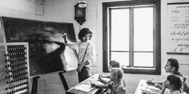 Brzeziny: Dawnych wspomnień ślad Władysława Wiwatowska – niezwykła nauczycielka przywrócona pamięci.