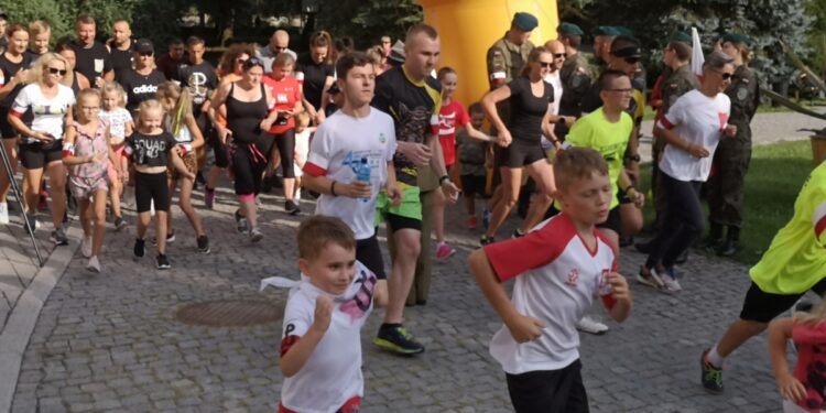 Tarnobrzeg. 77 rocznica wybuchu Powstania Warszawskiego