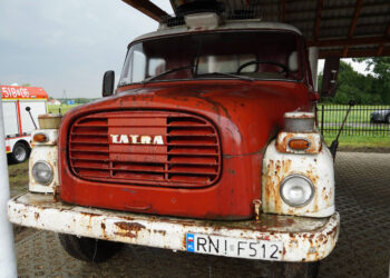 Bieliniec: Ruszyło Muzeum Samochodów Służb Specjalnych