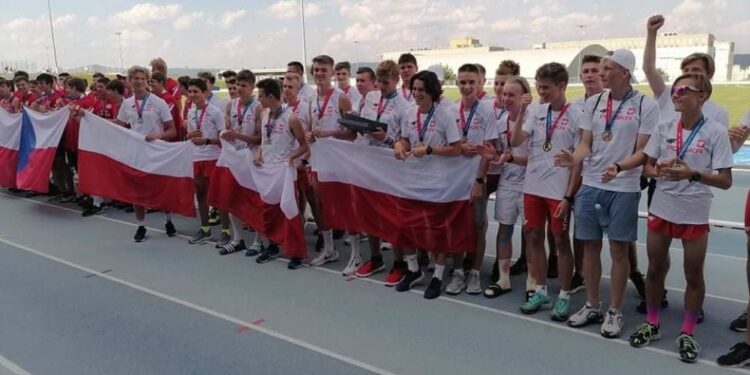 Mielec: Debiuty zaliczone.