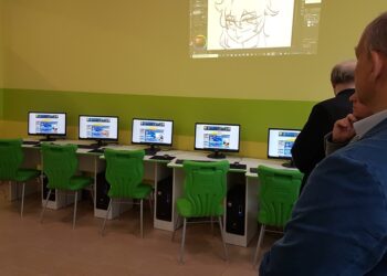 Tarnobrzeg. Nowa sala komputerowa w „Górniku”.