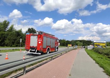 Tarnobrzeg. Kolizja na Wisłostradzie.