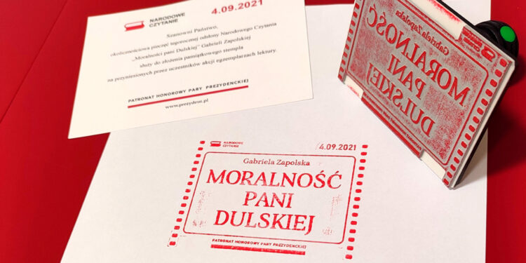 Stalowa Wola: Przygotowania do Narodowego Czytania i pieczęć