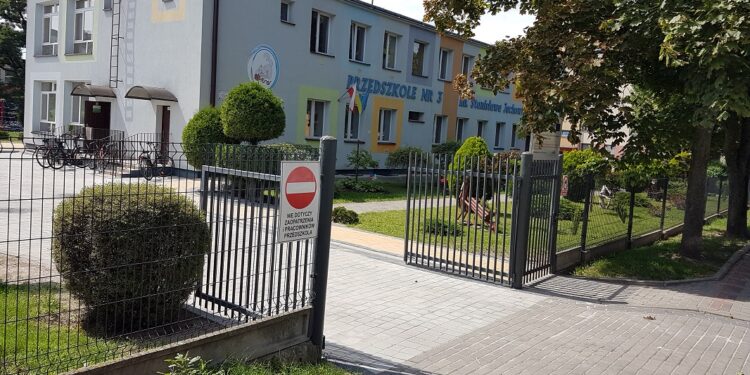 Tarnobrzeg. Wakacyjne remonty w szkołach i przedszkolach.