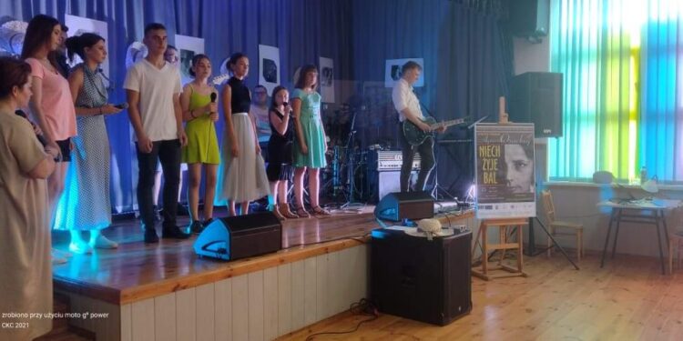 Kolbuszowa: Osiecka śpiewana przez młodych…