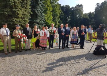 Tarnobrzeg. Pamiętali o ochotnikach dzikowskich 1920.