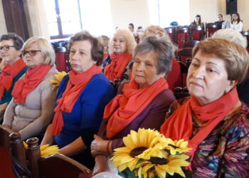 Sandomierz: Różowy Październik – Miesiąc Świadomości Raka Piersi.