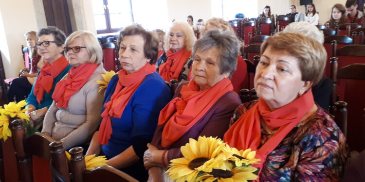 Sandomierz: Różowy Październik – Miesiąc Świadomości Raka Piersi.